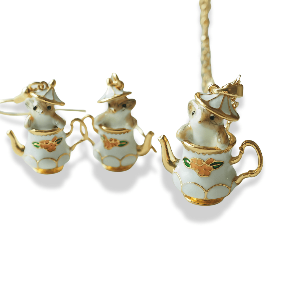 Charming Teapot Companions - Sphere Standouts