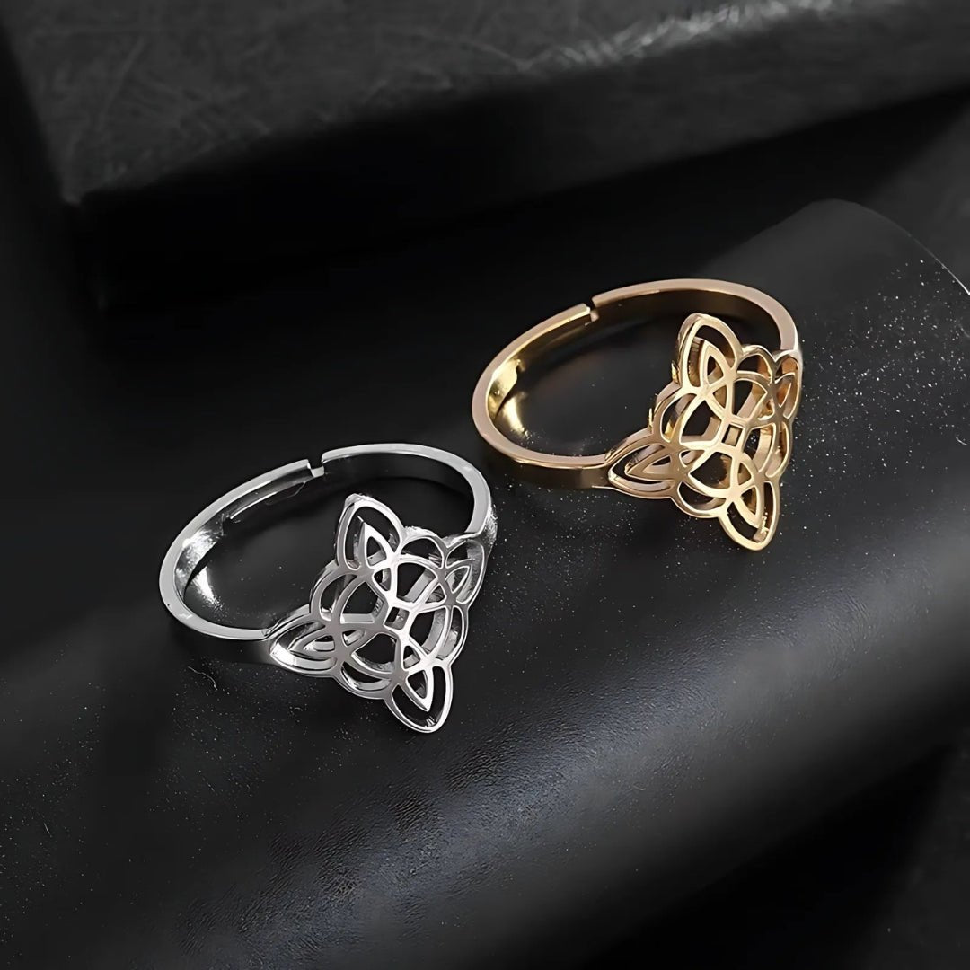 KnotHex™ - Adjustable Ring With Witch’s Knot Symbol - Sphere Standouts