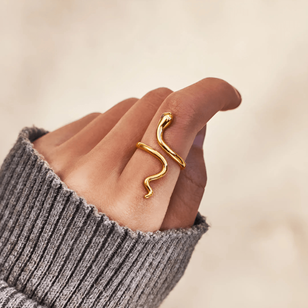 Minimalist Snake Open Ring - Sphere Standouts