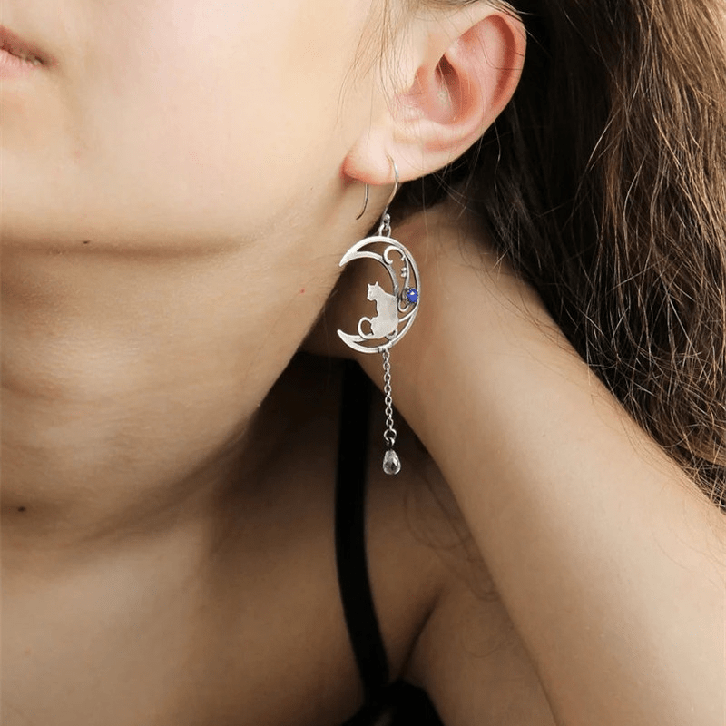 Moonlit Cat Earrings - Sphere Standouts