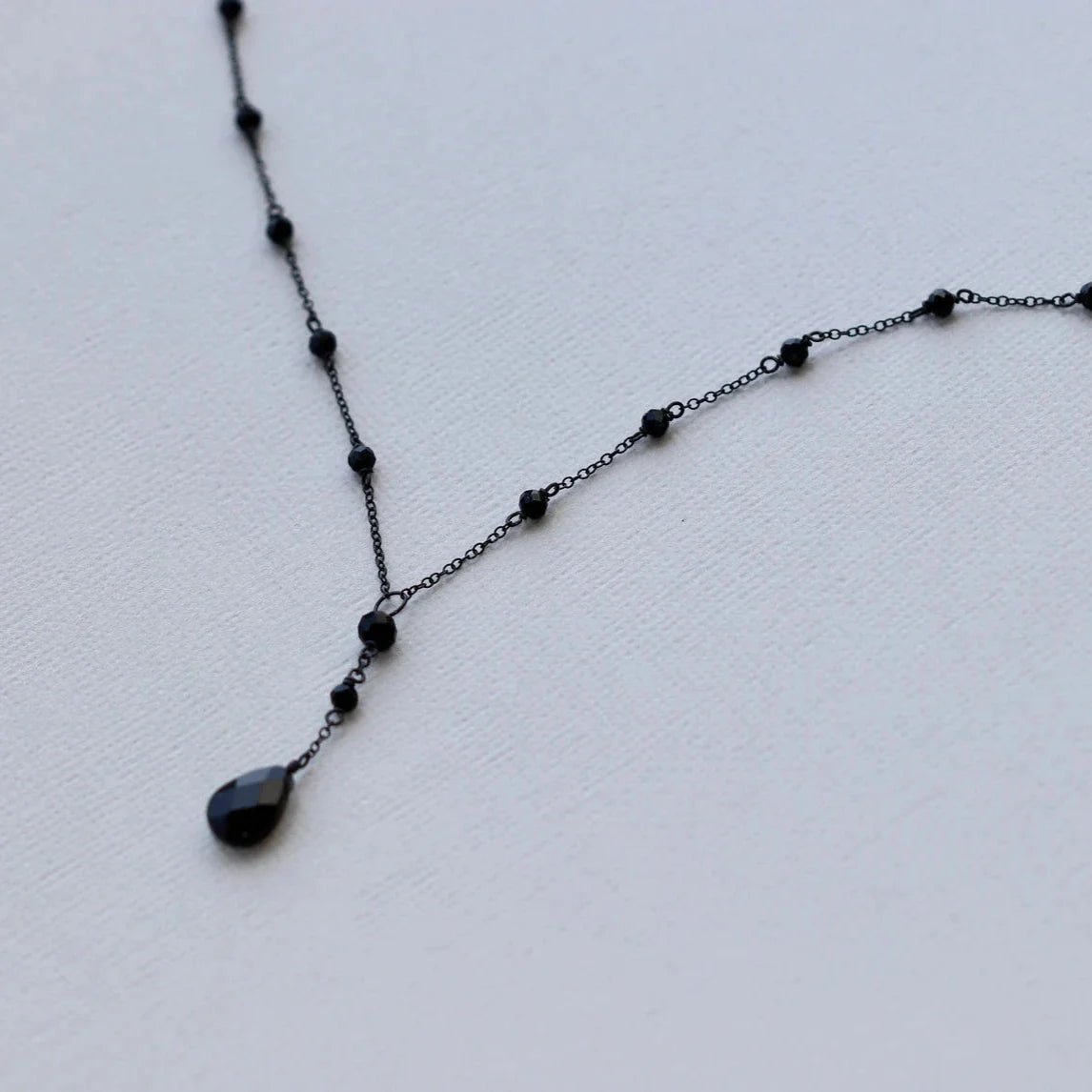 Obsidian Pearl Pendant Necklace - Sphere Standouts