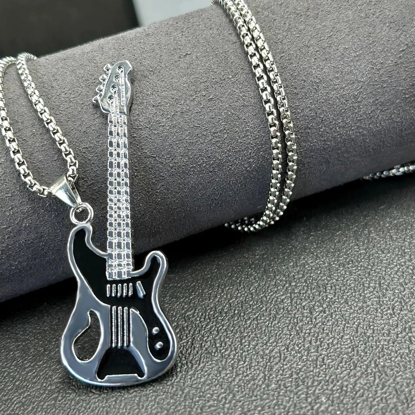 Punk Style Guitar Necklace - Sphere Standouts