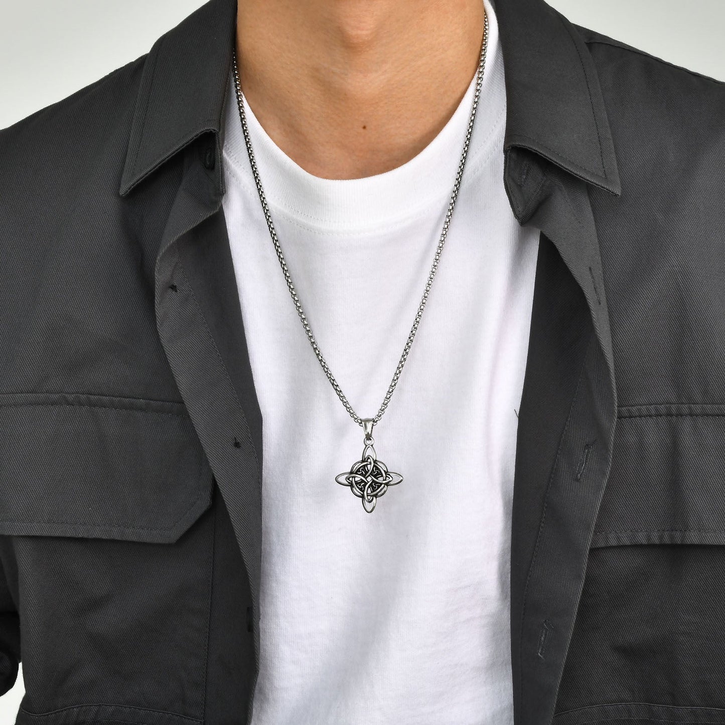 Viking Knot Amulet Necklace - Sphere Standouts