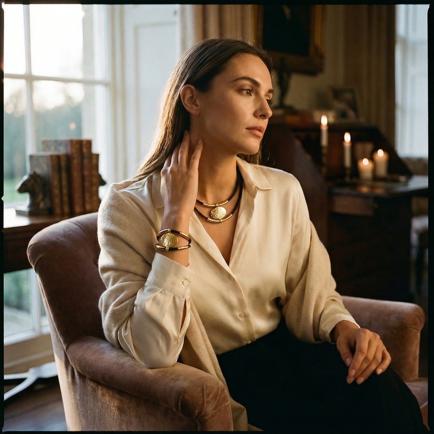 Vintage Oval Metal Faux Leather Necklace - Lifestyle 3