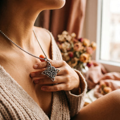 Classic Wiccan Witch Knot Irish Celtic Knot Trinity Knot Pendant Necklace - Lifestyle 1