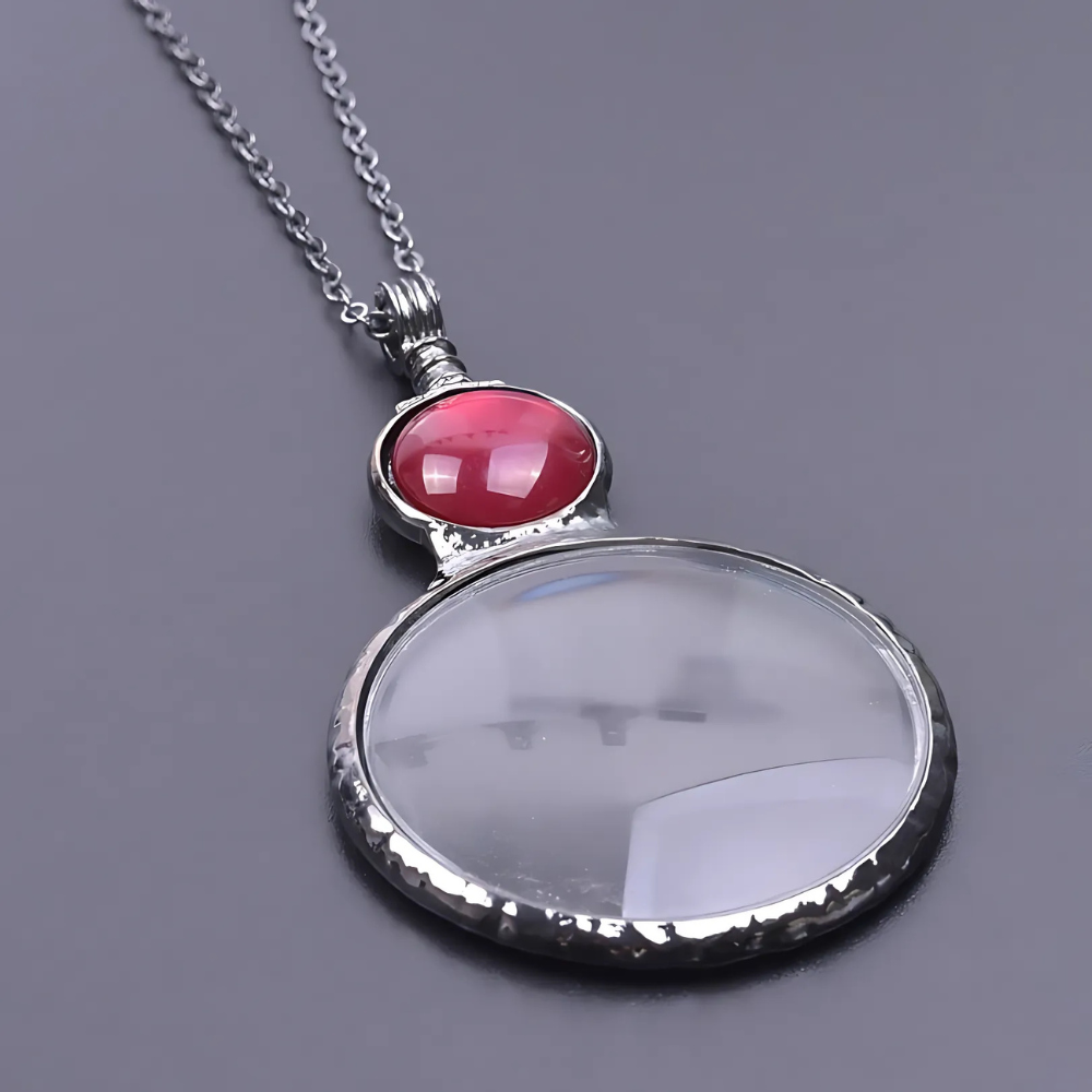 The Magnifying Pendant