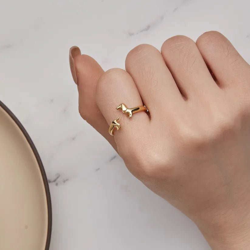 Adjustable Dachshund Dog Ring - Sphere Standouts