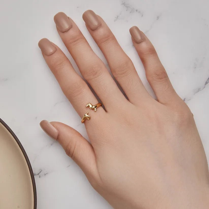 Adjustable Dachshund Dog Ring - Sphere Standouts