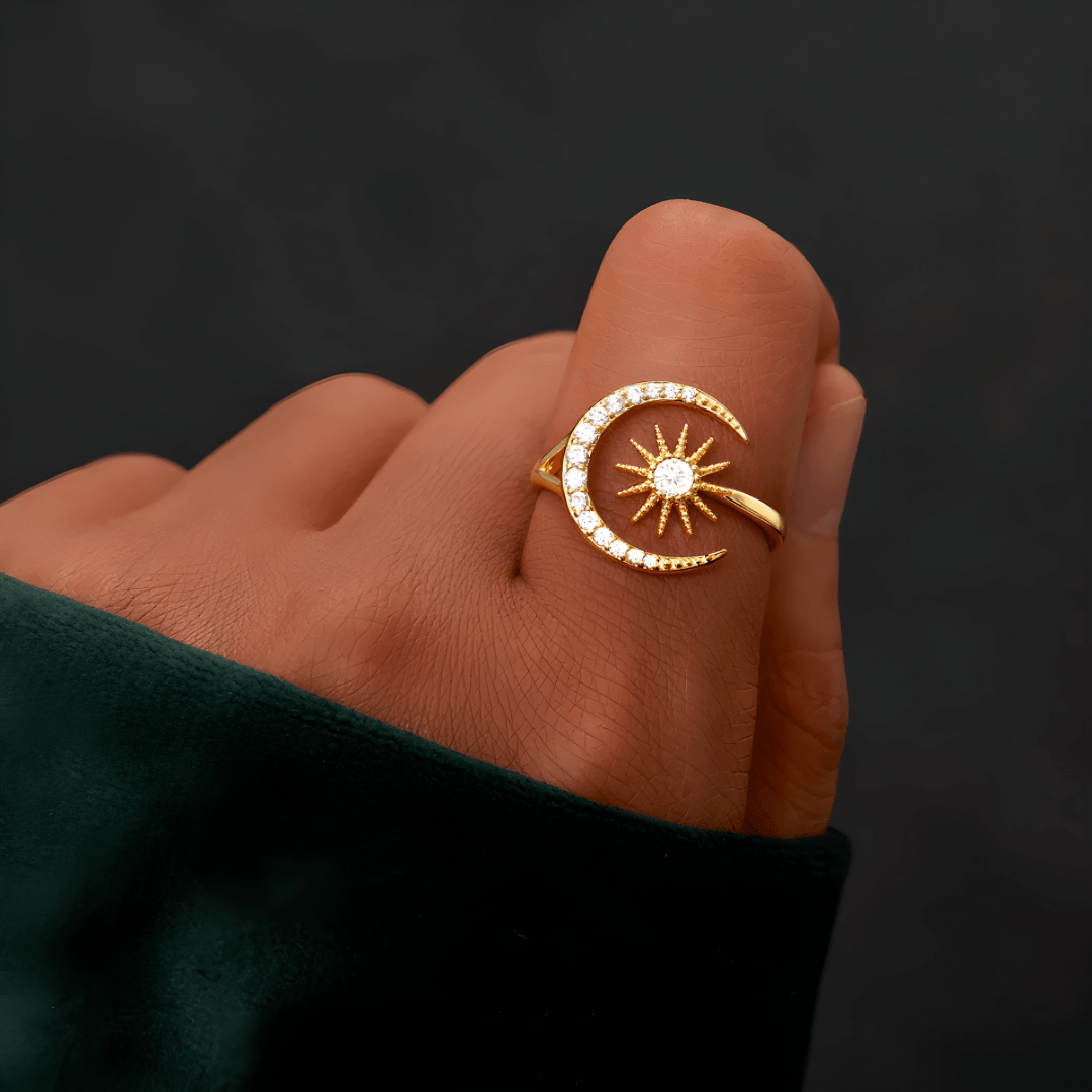 Adjustable Star Moon Ring - Sphere Standouts