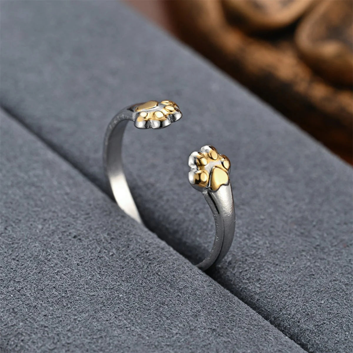Cat Paw Ring - Sphere Standouts