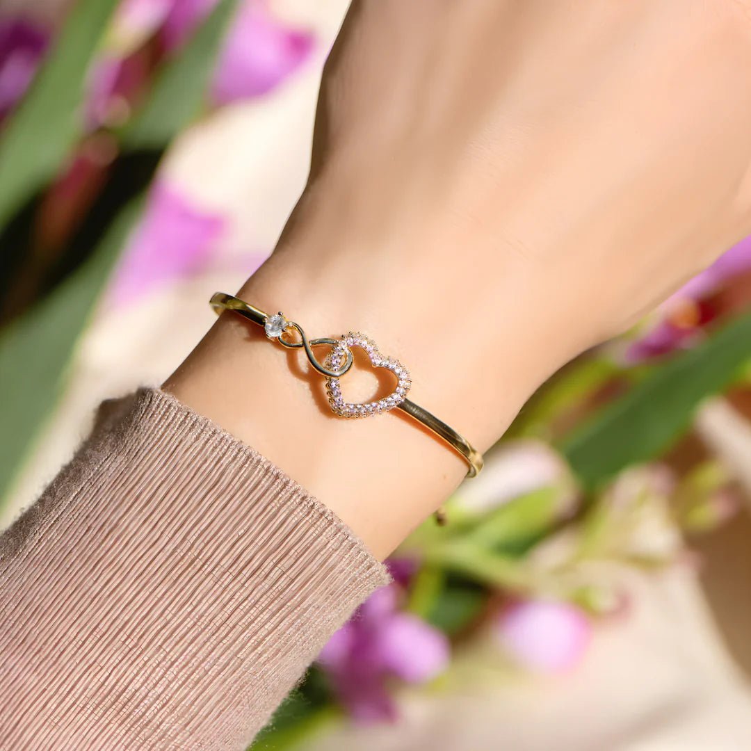 Mother & Daughter - Infinity Heart Bracelet - Sphere Standouts