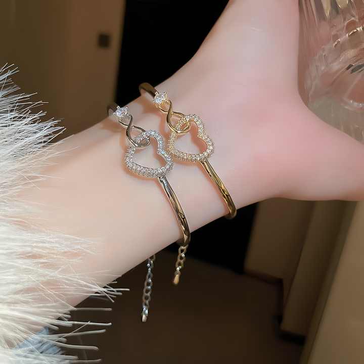 Mother & Daughter - Infinity Heart Bracelet - Sphere Standouts
