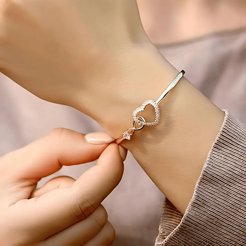 Mother & Daughter - Infinity Heart Bracelet - Sphere Standouts