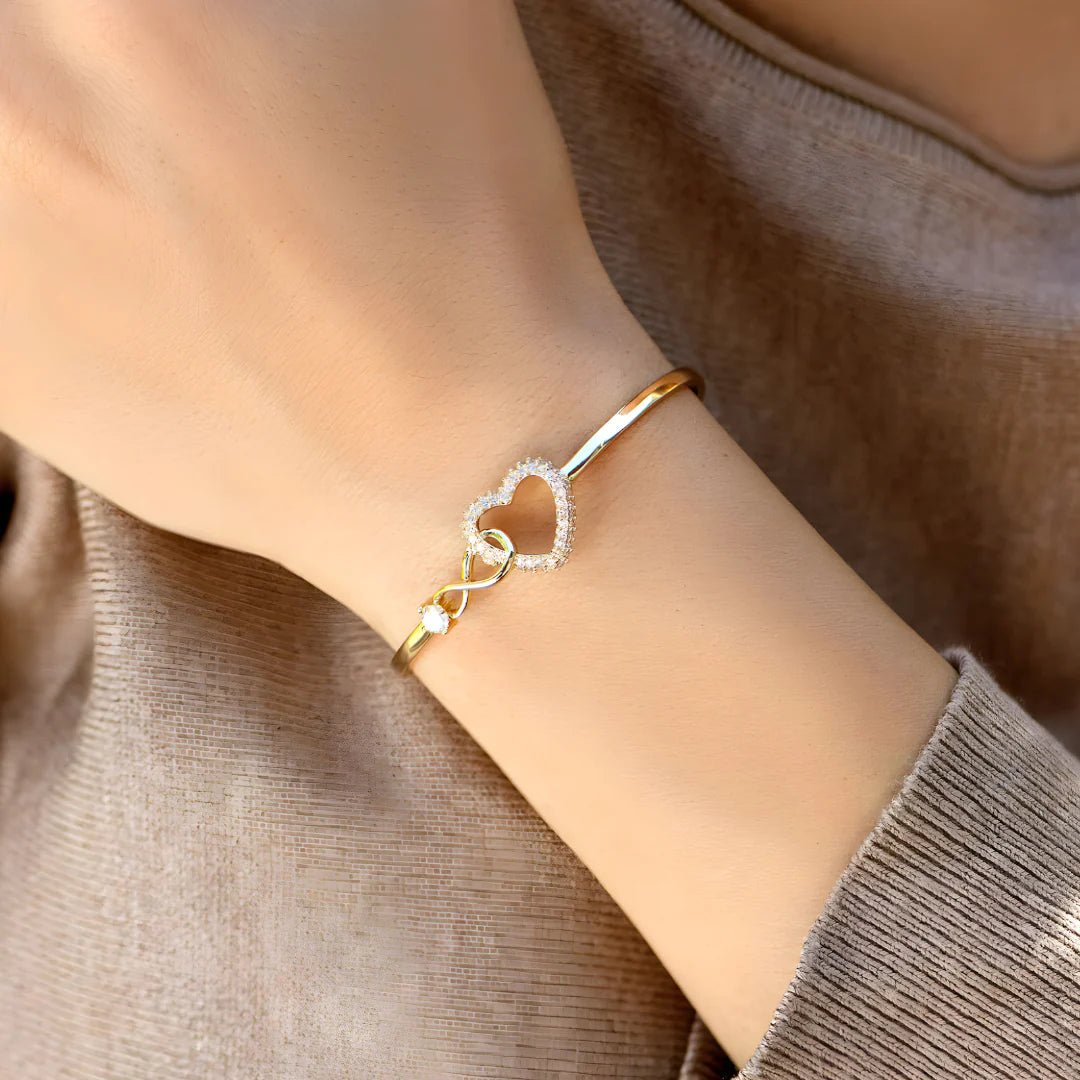 Mother & Daughter - Infinity Heart Bracelet - Sphere Standouts