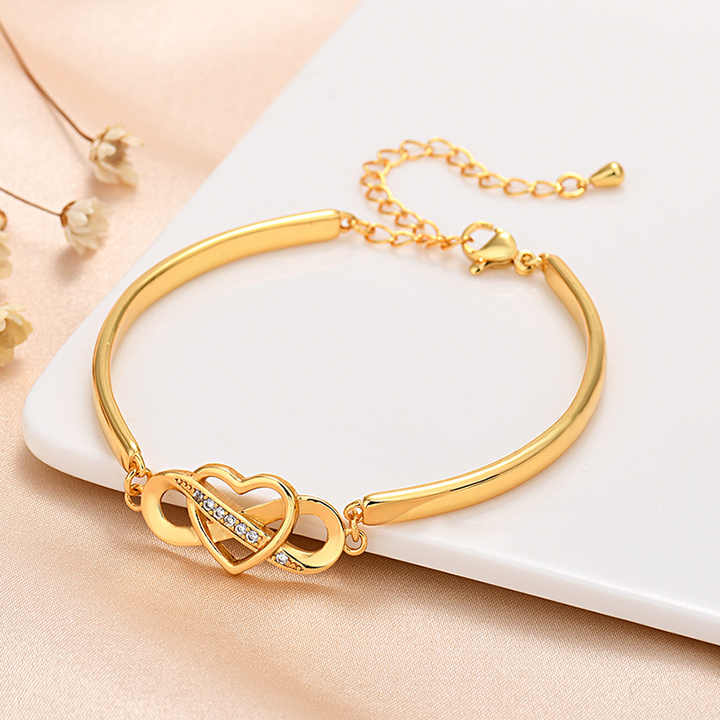 True Bond Infinity Heart Bracelet - Sphere Standouts