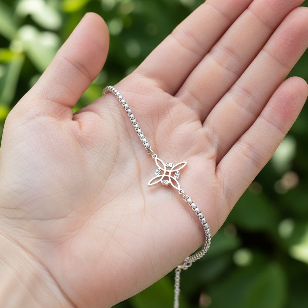 Witch Knot Protection Charm Bracelet - Sphere Standouts