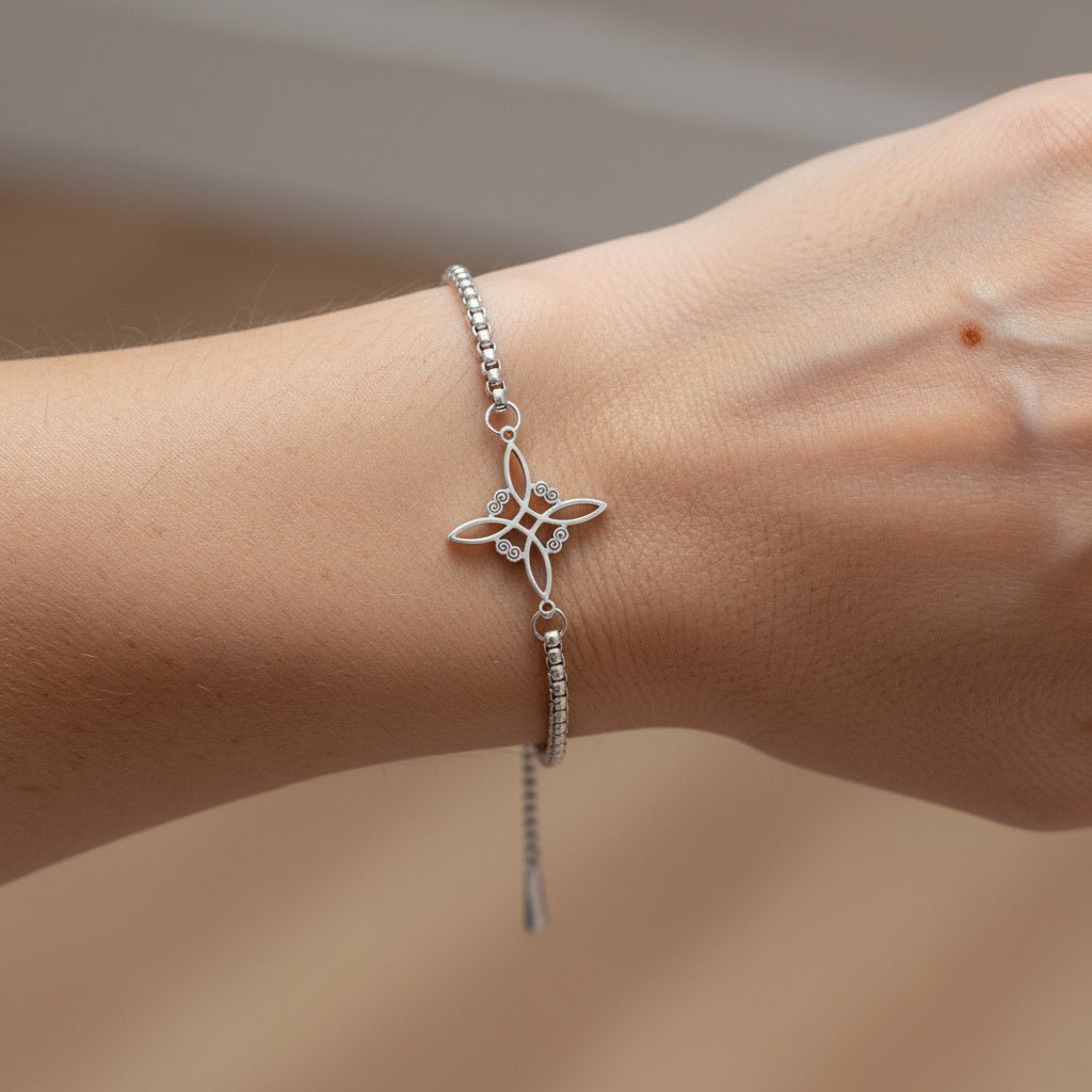 Witch Knot Protection Charm Bracelet - Sphere Standouts