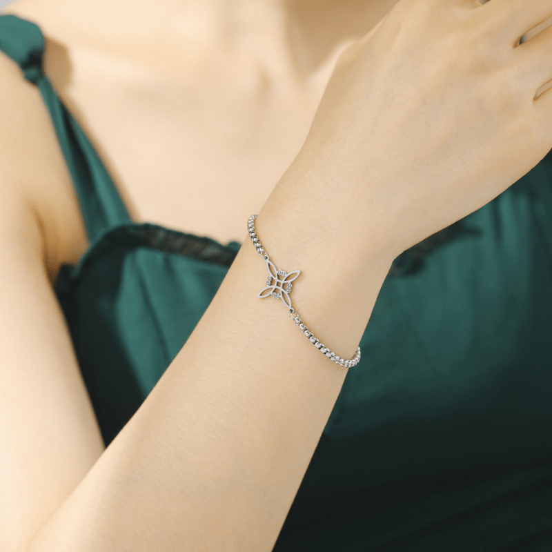 Witch Knot Protection Charm Bracelet - Sphere Standouts